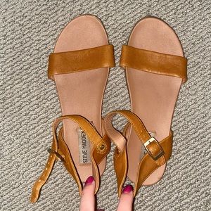 Steve Madden sandals